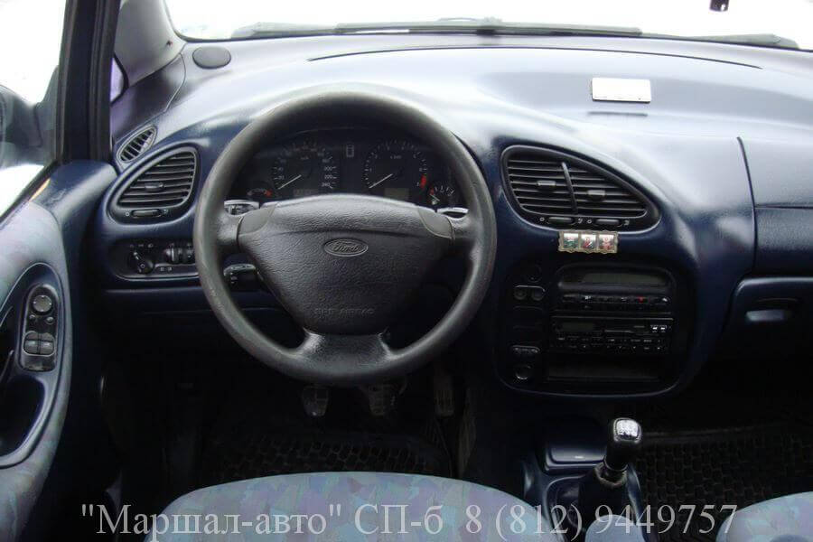 Автосалон «Маршал авто» СПб предлагает продать автомобиль Ford Galaxy 1 1997 г